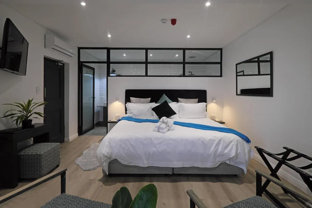 Point B Guest House -Sustainable Solar Energy Cape Town 4*,  South Africa